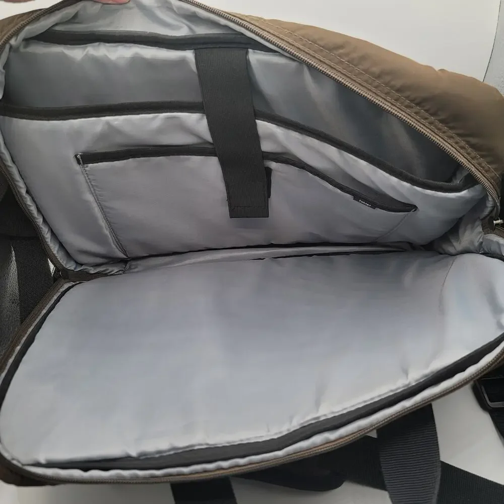 Solo New York Brown Messenger Bag Briefcase Laptop Bag Multiple Pockets OP050211